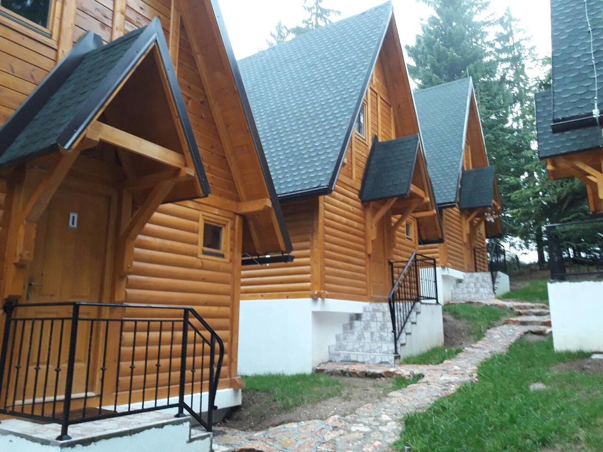 Zlatair Chalets Vila Nova Varoš Exterior foto